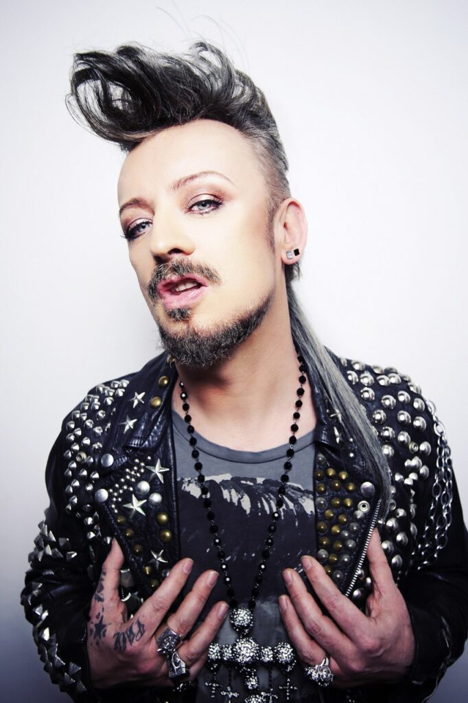Boy George perde fiducia nel gay power?